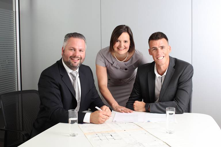 Ihre Re Max Karriere Als Immobilienmakler Oder Franchisenehmer