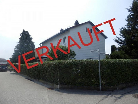 Herr K. Hausverkauf über Remax durch Fr. Salletmayer