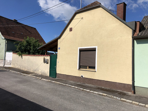 Sehr kompetente und authentische Maklerin
