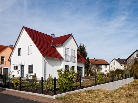 Einfamilienhaus-Preise weiterhin im Steigflug