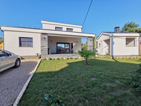 Haus in Sveti Filip i Jakov