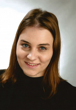 Immobilienmakler Annika Niedl
