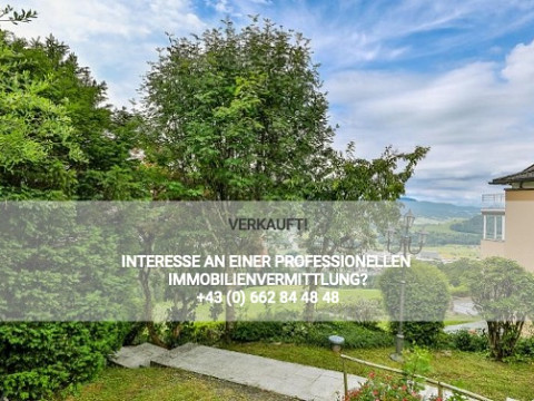 VERKAUFT : Panoramavilla im Mondseeland 20 Minuten von Salzburg